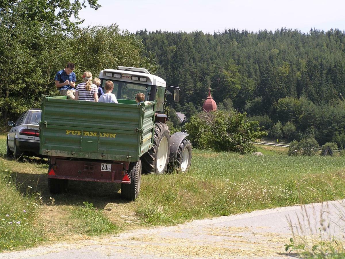 Biohof Mayerhofer Grossmeinharts ภายนอก รูปภาพ